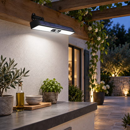 projecteur led solaire PurClarté pour pergola